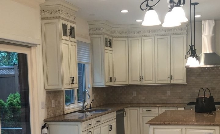 Cardi B buys her mother Clara Almanzar a luxurious house.